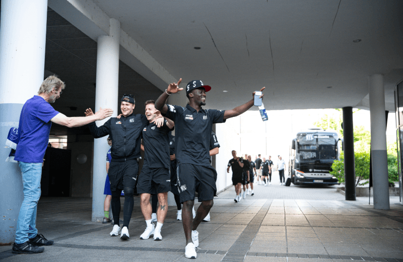 Eine Busfahrt Richtung 2. Bundesliga