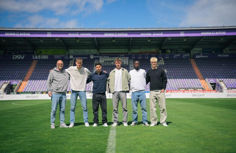 VfL stattet fünf NLZ-Spieler mit Profiverträgen aus