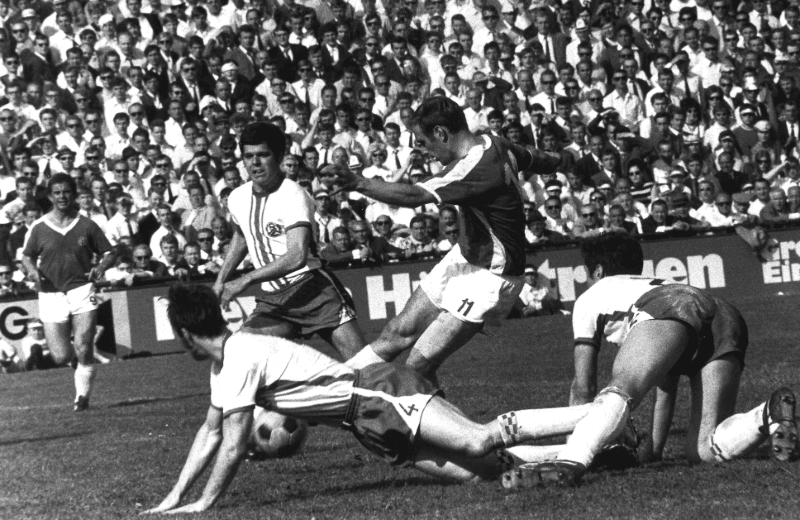 Brückenschlag 113: Nervenkrimi im Sommer 69
