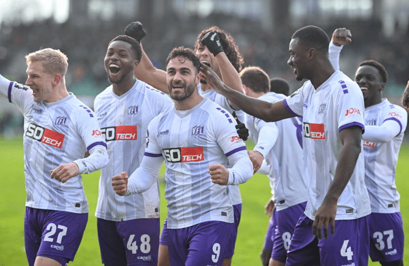 Osnabrück feiert 5:1-Kantersieg in Hannover