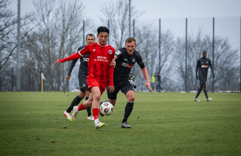 VfL setzt sich torreich gegen Oberhausen durch