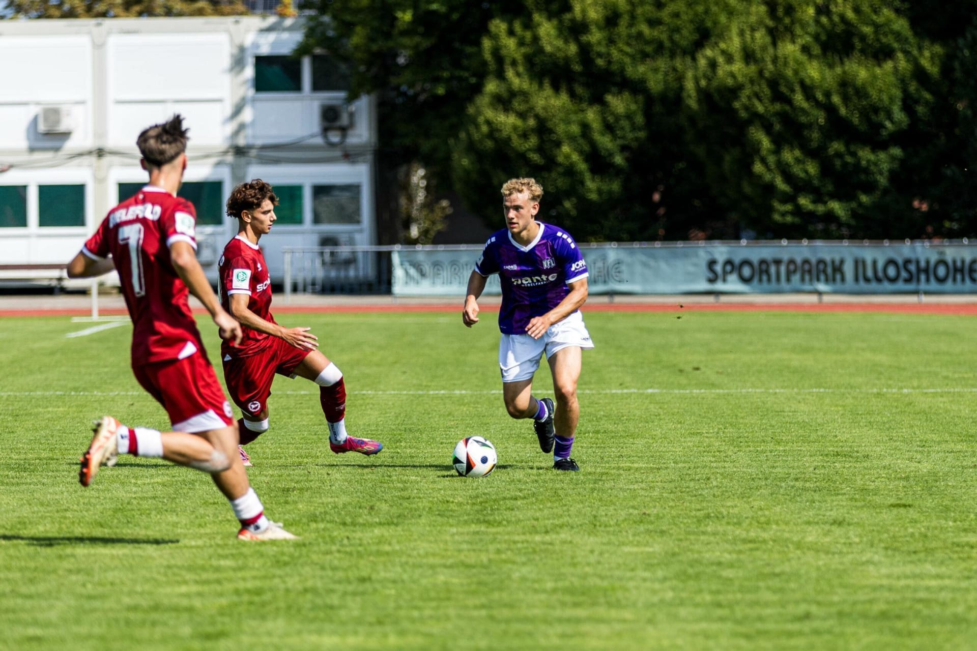 U19 feiert ersten Saisonsieg, U17 bleibt in Bielefeld punktlos