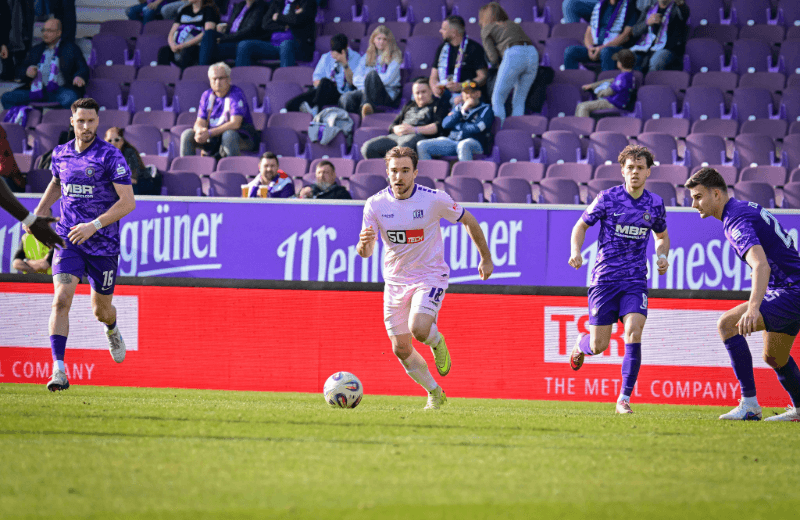 Dank Doppelschlag in der zweiten Halbzeit: VfL gewinnt auch in Aue