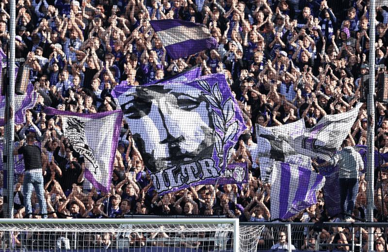 Ticketverkauf für Brückentag gegen Alemannia Aachen startet