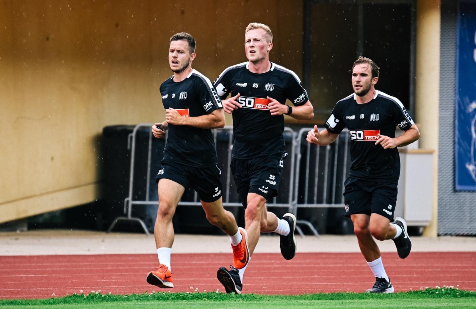 VFL_6109.jpg VFL_6109.jpg