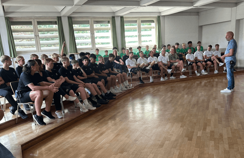 U16: Zu Besuch in der JA Hameln